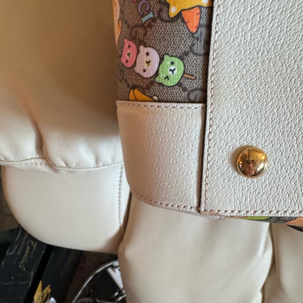 Gucci Multicolor Cartoon Pattern Bag - Picture 8 of 13